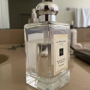 Jo Malone English Pear and Freesia